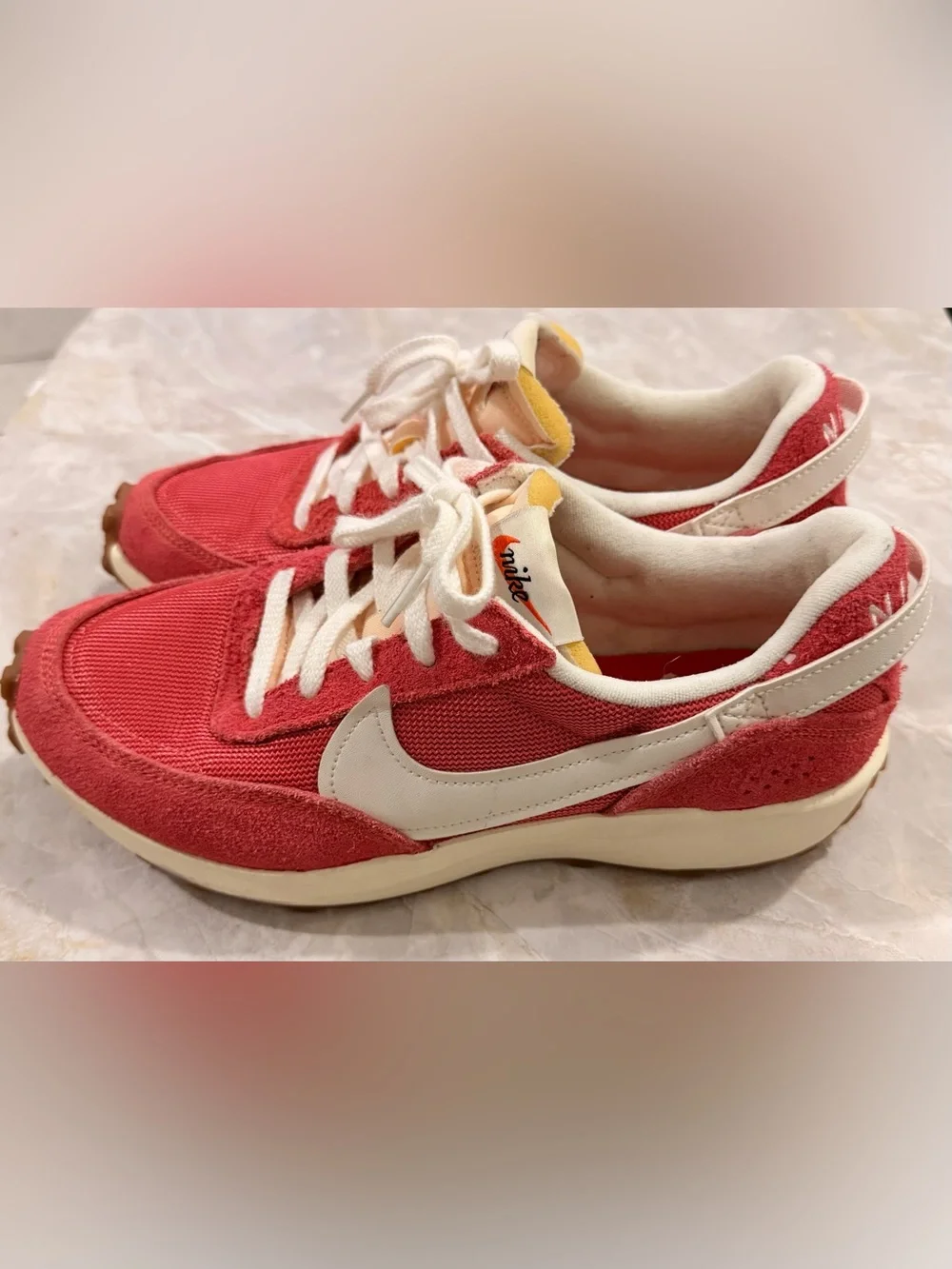 Nike Waffle Debut Vintage Adobe Sail Coconut Gum Womens size 9